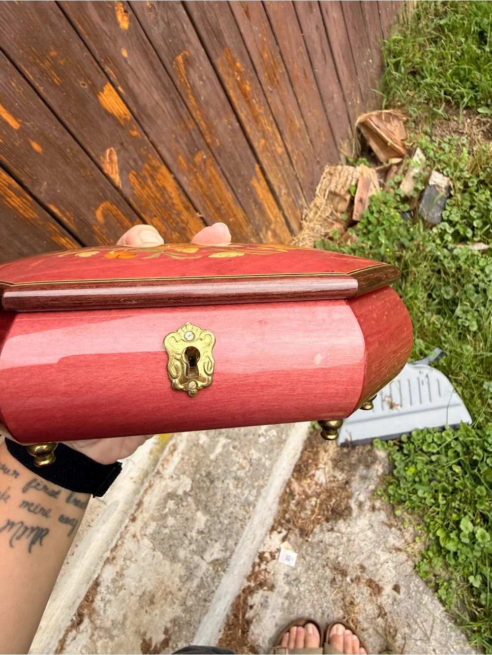 Vintage musical jewelry box
